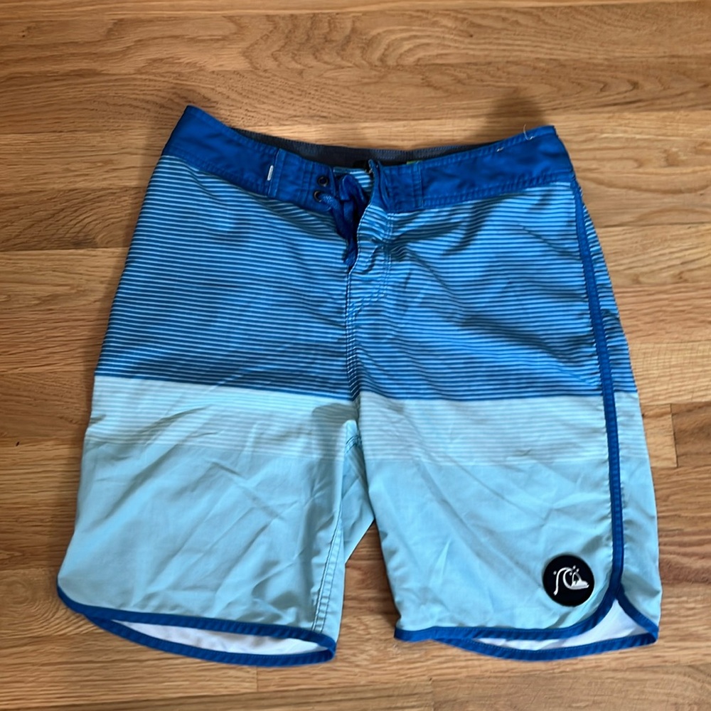 Quicksilver board shorts, size 29